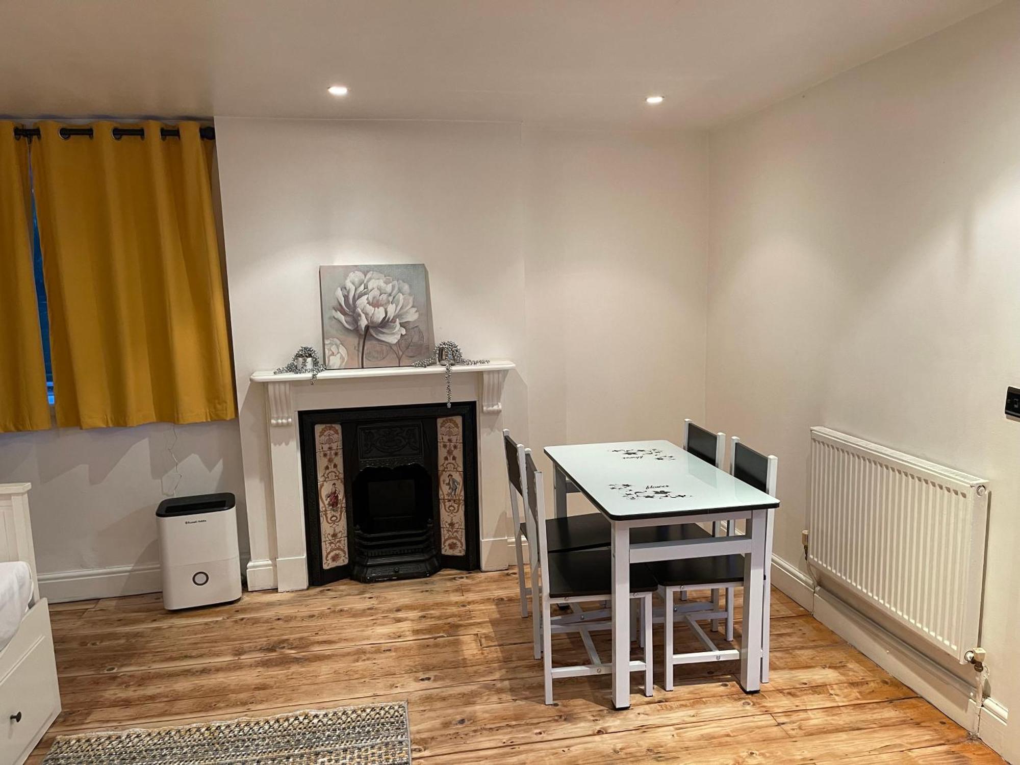 A Lovely One Bed Flat In North Finchley Kültér fotó